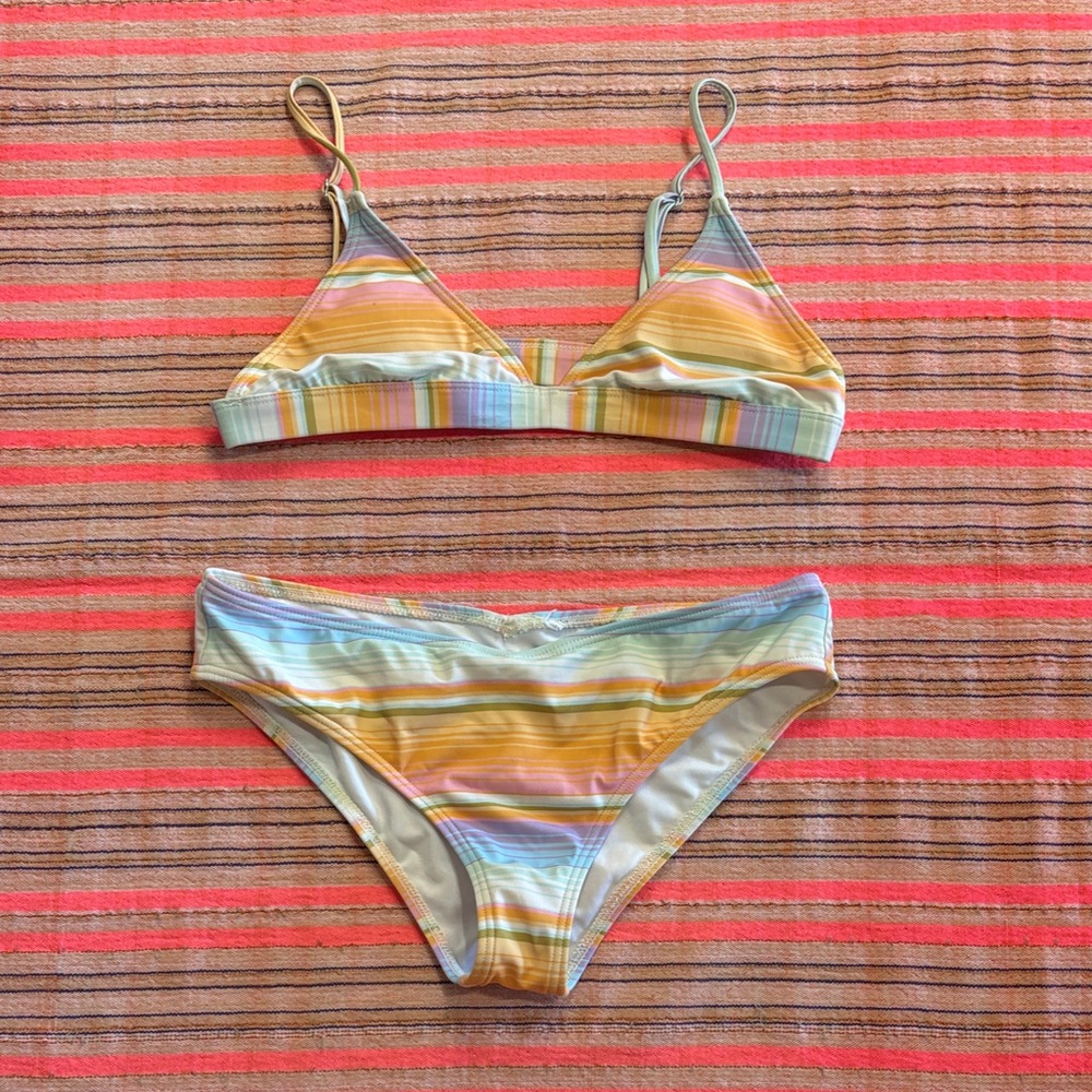 Teen 2 piece Billibong bikini